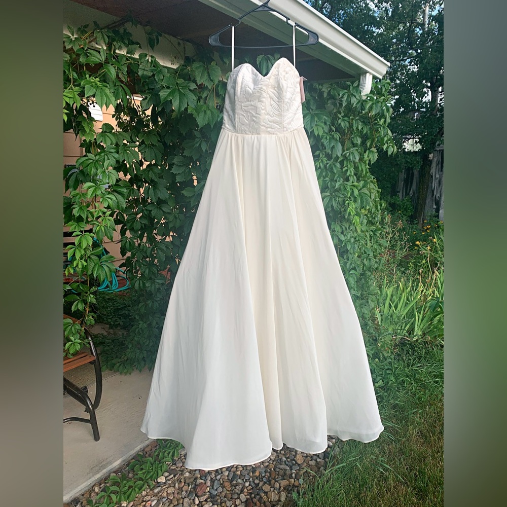 Truvelle Sweetheart Ballgown Wedding Dress